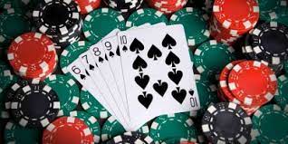 Main Permainan Poker Online Menjadi Game Online Terbaik